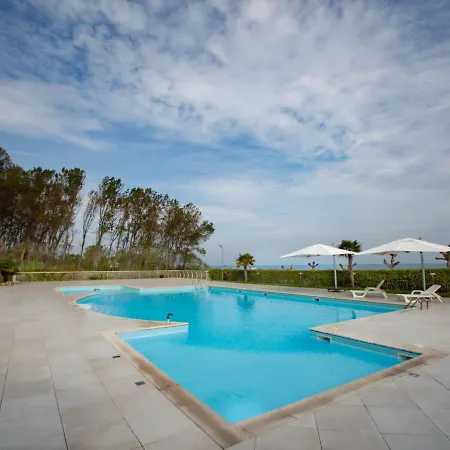 Διαμέρισμα Locazione Turistica Villagio Miramare-5