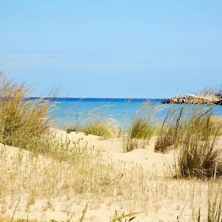 Διαμέρισμα Locazione Turistica Villagio Miramare-5 *